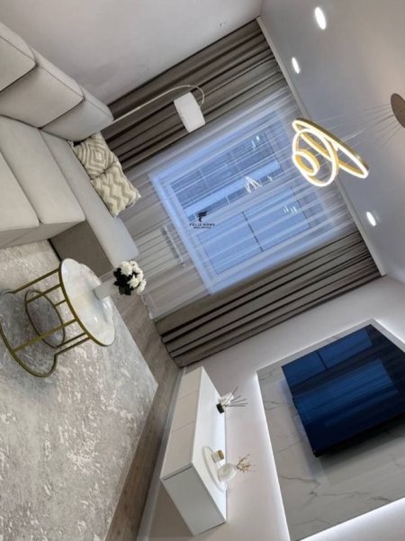 Tirane, jepet me qera apartament 1+1 Kati 2, 74 m² 700 € (VASIL SHANTO)