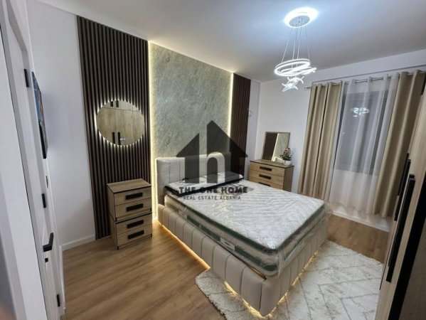 Tirane, shitet apartament 2+1+Ballkon Kati 9, 95 m² 157.000 € (Astiri)