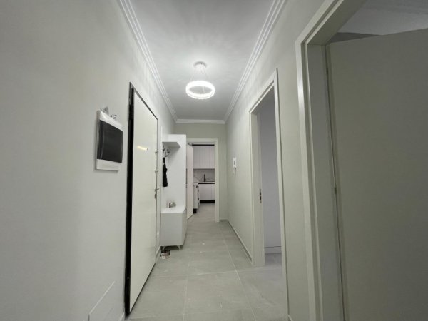 Tirane, jepet me qera apartament 2+1 Kati 6, 96 m² 550 € (Univers City)