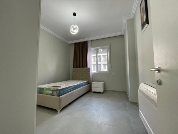 Tirane, jepet me qera apartament 2+1 Kati 6, 96 m² 550 € (Univers City)