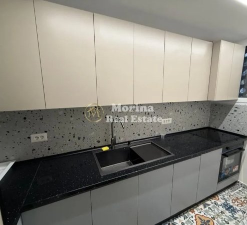 Tirane, jepet me qera apartament 2+1 Kati 3, 80 m² 850 € (Rruga e Kavajes)