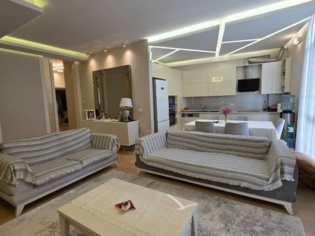 Tirane, shitet apartament 2+1 Kati 3, 112 m² 350.000 € 