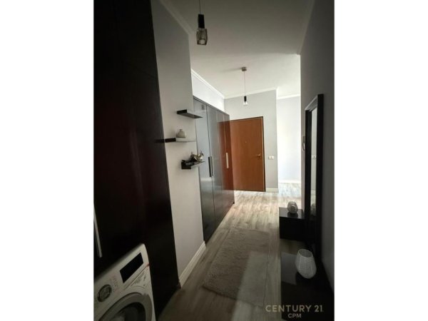 Tirane, shes apartament 1+1 Kati 3, 63 m² 170.000 € 