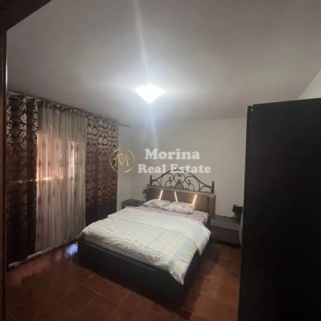 Tirane, jepet me qera apartament 3+1 Kati 9, 125 m² 800 € (Komuna e Parisit)