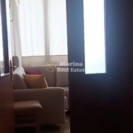 Tirane, jepet me qera garsonier 1+1 Kati 6, 40 m² 300 € (Ali Demi)