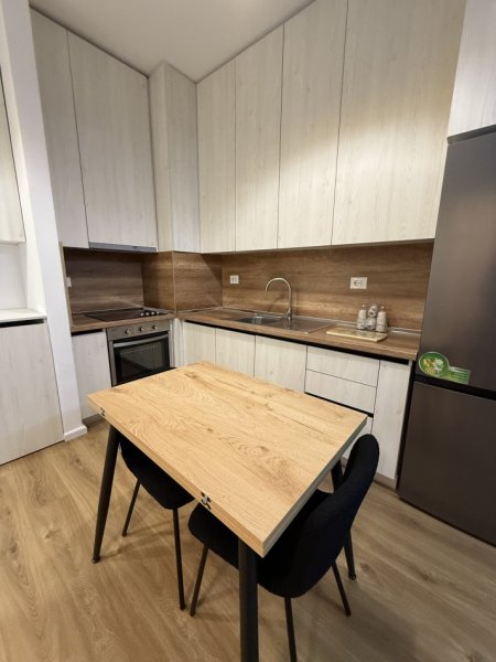 Tirane, jap me qera apartament 1+1+Ballkon Kati 3, 50 m² 480 € 