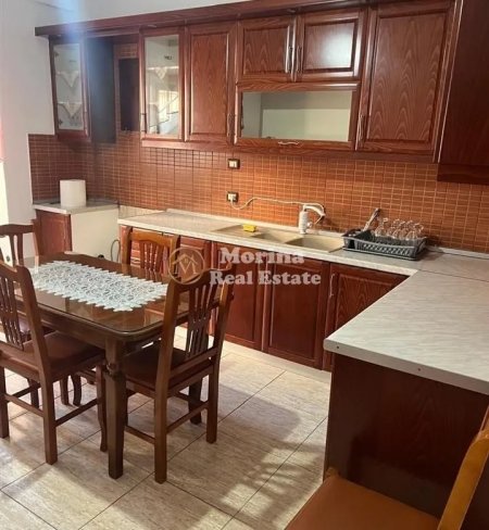 Tirane, jepet me qera shtepi 2+1 Kati 2, 90 m² 600 € (Don Bosko)