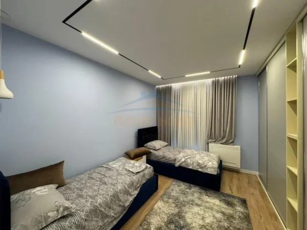 Tirane, jepet me qera apartament 2+1+2 Kati 6, 125 m² 1.800 € (KOMPLEKSI DELIJORGJI)
