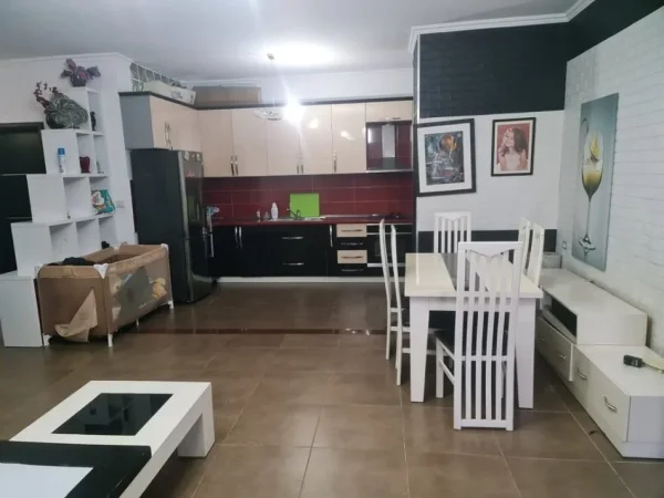 Tirane, shitet apartament 2+1 Kati 6, 130 m² 255.000 € 