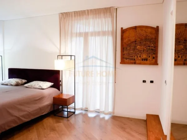 Tirane, shitet apartament 2+1+Ballkon Kati 6, 114 m² 275.000 € (rruga e dibres)