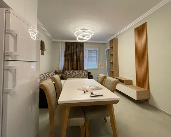 Qera, Apartament 2+1+Post parkimi, Univers City, QTU, Tiranë