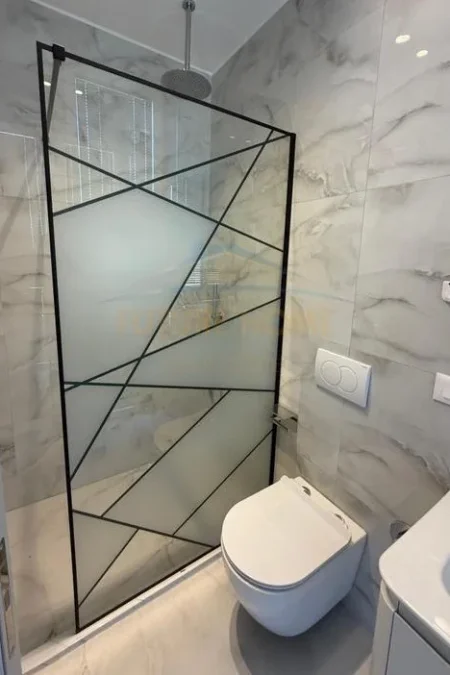 Qera, Apartament 2+1+2, Galeria, Rruga e Barrikadave, Tirane.