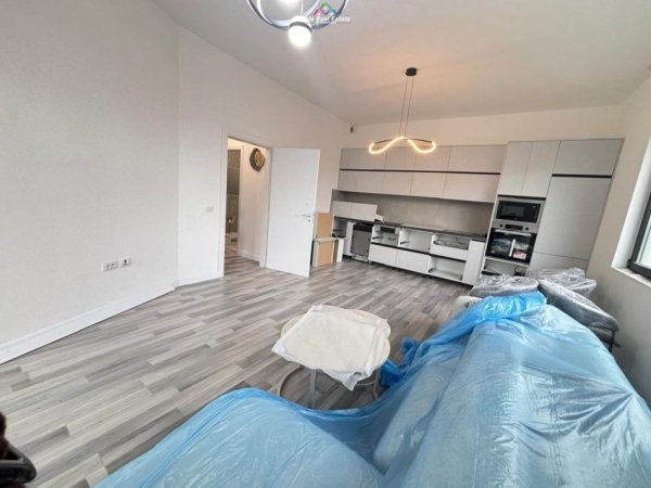 Tirane, jepet me qera apartament 1+1+Ballkon Kati 2, 76 m² 700 € (vasil shanto)