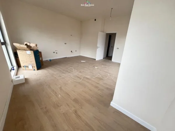 Tirane, jepet me qera zyre Kati 2, 120 m² 1.145 € (vasil shanto)