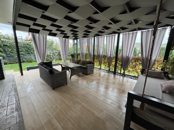 Tirane, jap me qera apartament 2+1+Ballkon Kati 0, 100 m² 1.700 € (TEG)