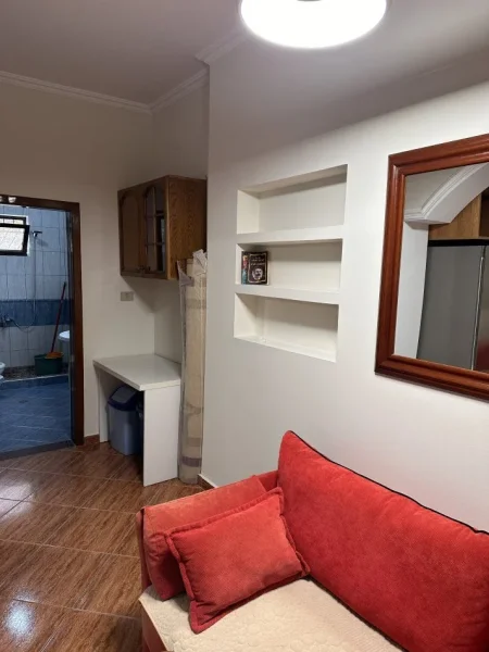 Tirane, jepet me qera apartament 1+1 Kati 1, 70 m² 400 € (5 maji)