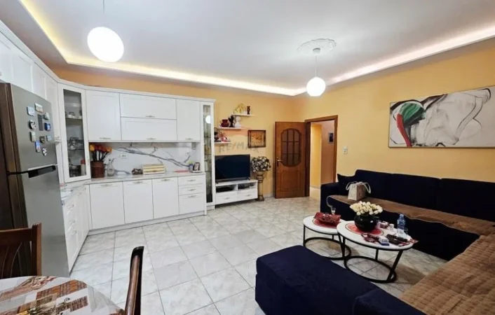 Tirane, shitet apartament 2+1 Kati 2, 89 m² 140.000 € (hipoteka)