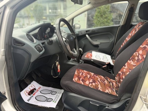 Fier, shes makine FORD FIESTA-1.4 BENZIN GAZ-SAPO ARDHUR-ME DOGAN PAGUAR 3300 EURO(NUK NDERROHET)-SUPER EKONOMIKE-069 44 00 305 Benzin+Gaz, gri metalizato manuale Kondicioner 198.000 km 3.300 €