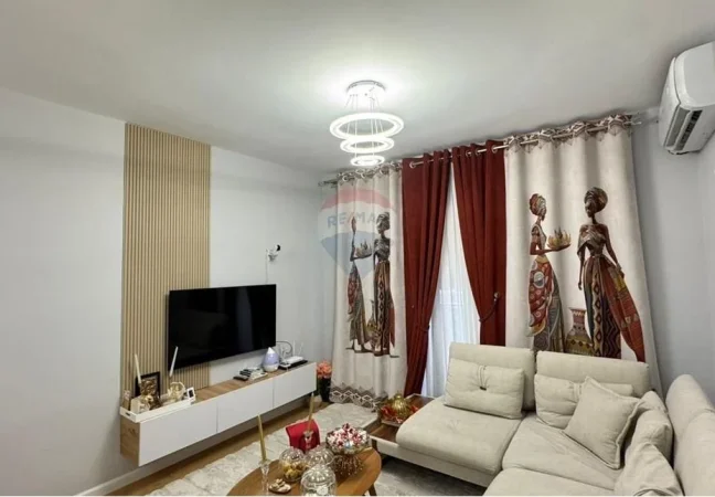 Tirane, shitet apartament 2+1 , 110 m² 195.000 € (vila l)