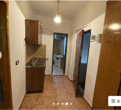 Tirane, jepet me qera apartament 1+1 Kati 4, 52 m² 250 € (Vangjel Capo Pranke Shkolles Bajram Curri)