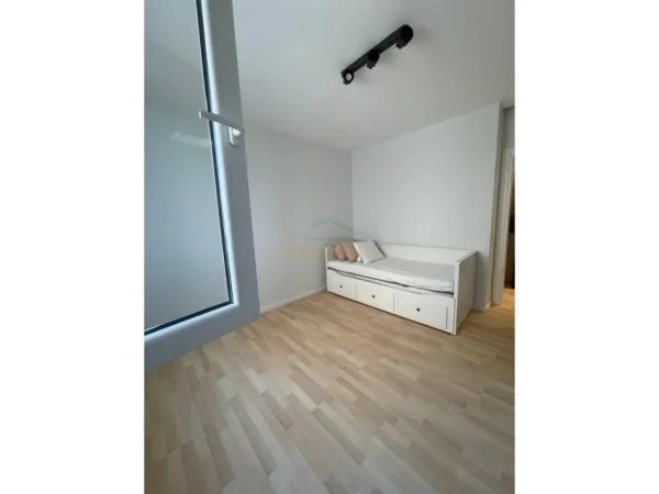 Vlore, shitet apartament 2+1+Ballkon Kati 4, 73 m² 250.000 € (Vlore)