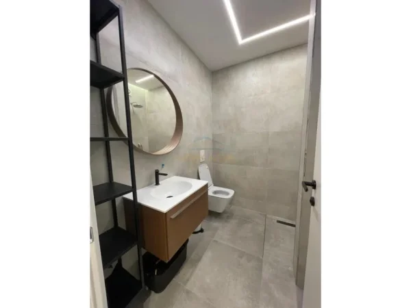 Vlore, shitet apartament 2+1+Ballkon Kati 4, 73 m² 250.000 € (Vlore)
