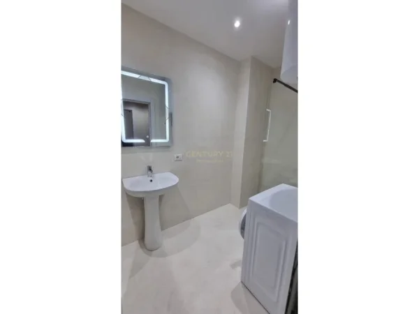 Tirane, shitet apartament 1+1 Kati 7, 60 m² 125.000 € 