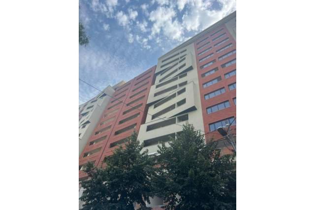 Tirane, shitet apartament Kati 8, 93 m² 107.000 Euro (rruga Kavajes,   Yzberisht - Spitali Amerikan 3,  Tiranë,  Shqipëri)