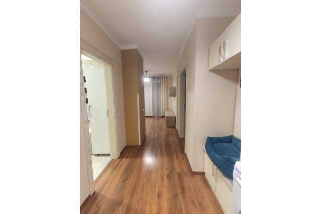 Tirane, jepet me qera apartament Kati 6, 92 m² 550 Euro (Kompleksi Kontakt,  Tiranë,  Shqipëri)