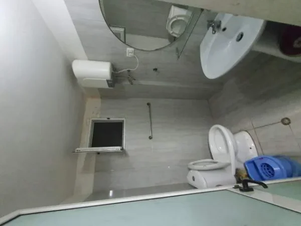 Tirane, shitet ambjent biznesi Kati 0, 81 m² 105.000 Euro (Prane Eleonores,, Kodra e Diellit)