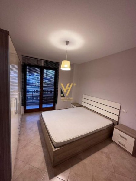 Tirane, jepet me qera apartament 3+1 Kati 6, 120 m² 600 Euro (STACIONI I TRENIT)