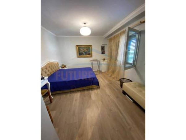 Tirane, shitet apartament 2+1 Kati 3, 86 m² 249.400 Euro (Qender)