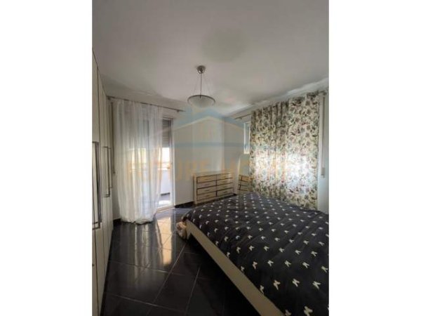 Tirane, jepet me qera apartament Kati 2, 120 m² 400 Euro (Fresku)