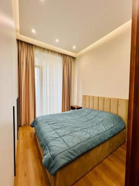 Tirane, shes apartament 1+1 70 m² 114.000 Euro (21 Dhjetori, Kompleksi Kontakt)