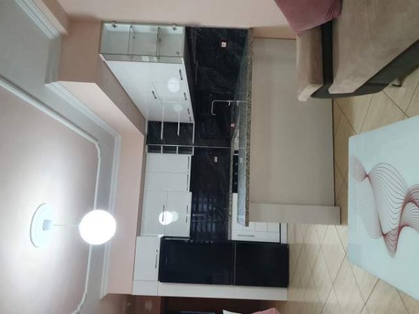 Tirane, jepet me qera apartament 2+1+BLK Kati 5, 92 m² 370 Euro (PERBALLE CASA ITALIA)