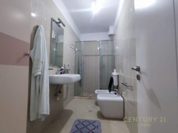 Tirane, shitet apartament 2+1 Kati 7, 123 m² 127.000 Euro (Astiri)