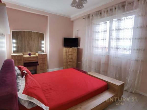 Tirane, shitet apartament 2+1+BLK Kati 4, 96 m² 145.000 Euro (Bill Klinton)