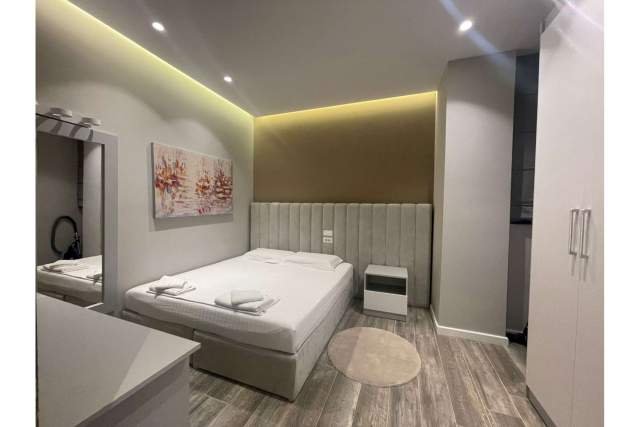 Tirane, jepet me qera apartament Kati 0, 70 m² 650 Euro (Zogu i Zi - Zoja e Këshillit të Mirë,  Tiranë,  Shqipëri)