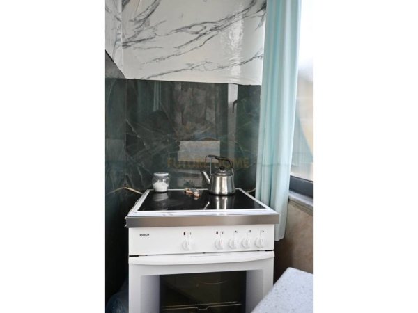 Tirane, jepet me qera apartament 2+1 Kati 3, 105 m² 680 € (Rrugën e Dibrës)