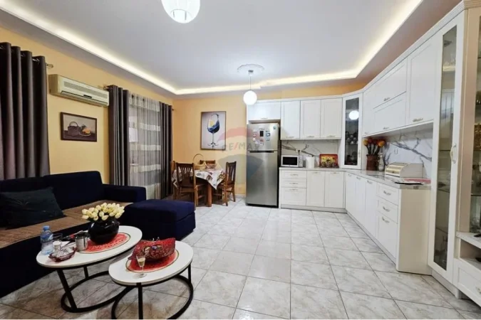 Tirane, shitet apartament 2+1 Kati 2, 89 m² (Hipoteka, Tiranë(ID: 530181003-448)