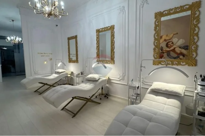 Tirane, shitet ambjent biznesi , 79 m² (Rruga e Kavajës, Tiranë(ID: 530261038-4744)