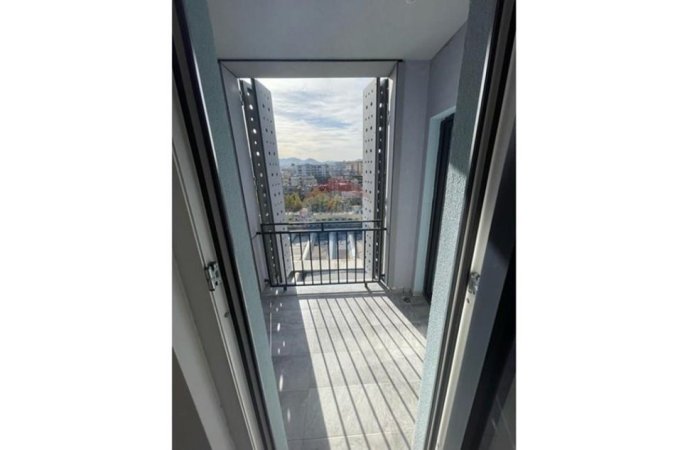 Tirane, shitet apartament 1+1 Kati 8, 83 m² 180.000 € (Rruga 5 Maji, Tiranë(ID: 530571005-43)