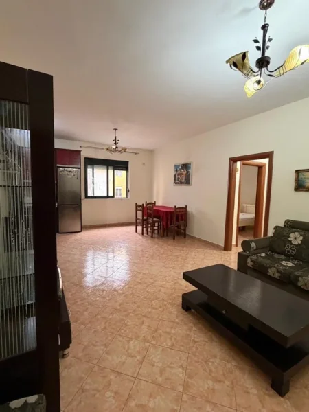 jepet me qera apartament 2+1, 40 000 aLL