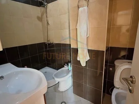 Tirane, shitet apartament 1+1+Ballkon Kati 6, 82 m² 140.000 € (Rruga Jordan Misja)