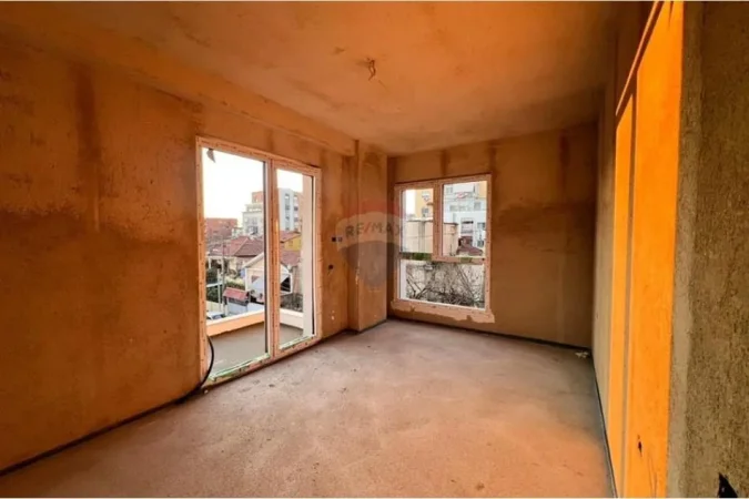 Tirane, shitet apartament 2+1 , 93 m² 152.380 € (Rruga Ali Demi, Tiranë(ID: 530181090-89)