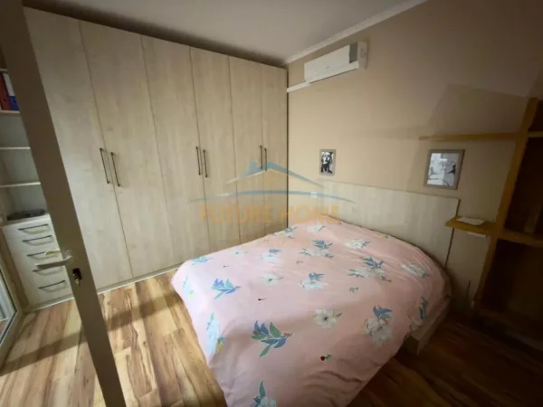 Tirane, shitet apartament 3+1 Kati 5, 126 m² (Liqeni i Thate, Tiranë.)
