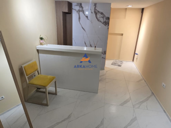 Tirane, shitet ambjent biznesi Kati 0, 25 m² 40.000 € 