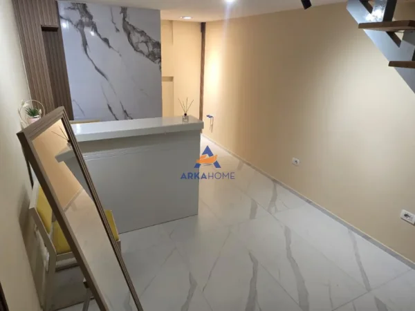 Tirane, shitet ambjent biznesi Kati 0, 25 m² 40.000 € 