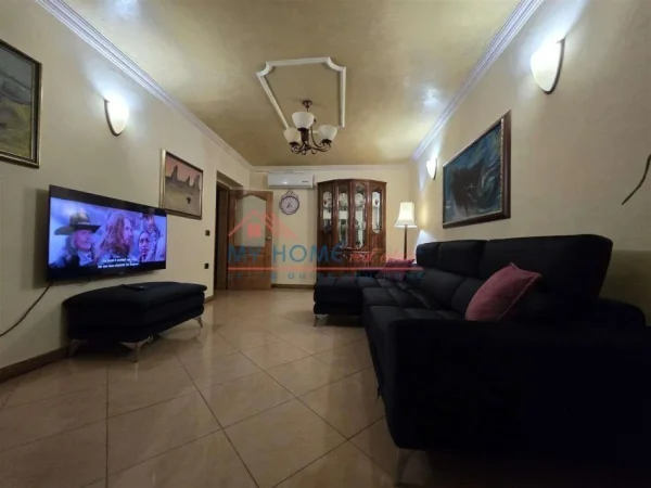 Tirane, shitet apartament 3+1+Ballkon Kati 2, 110 m² 225.000 € (Myslym Shyri)