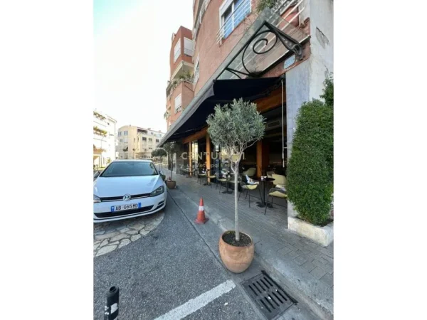 Tirane, shes ambjent biznesi Kati 0, 162 m² 380.000 € (Kodra e Diellit)